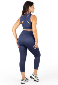 Plus Size Sports Bra - Triple-layer Support Racer & High Waist 3/4 Capri Leggings