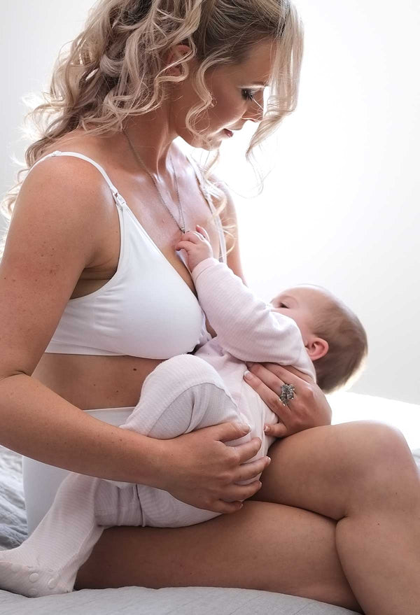 Lilac Snow Bamboo Nursing Bra + High Cut Undies Set With FREE Eco-Friendly Reusable Nursing Pads